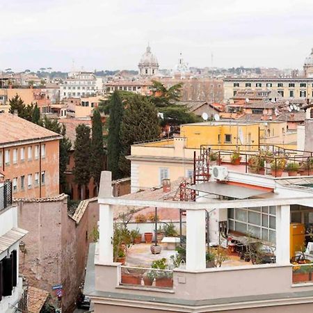 White Panoramic Jacuzzi Suite Trastevere - Top Collection ローマ エクステリア 写真